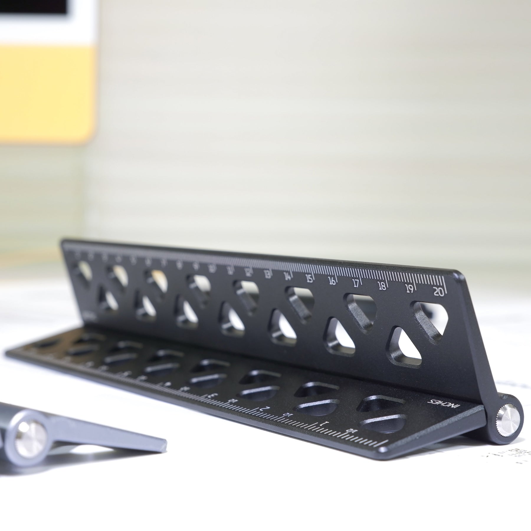 Laptop Stand - ShockLayer – SHOCKLAYER